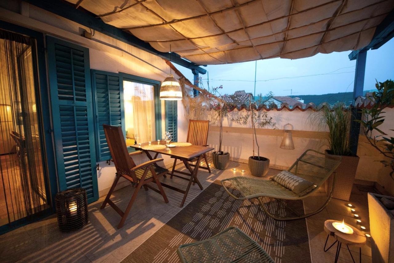 Modra Luna- Apartment With Terrace Izola Dış mekan fotoğraf
